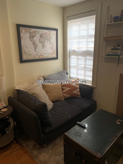 Beacon Hill 1 Bed, 1 Bath Unit Boston - $3,000