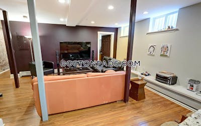 Cambridge 7 Bed, 3 Bath Unit  Central Square/cambridgeport - $8,785 No Fee