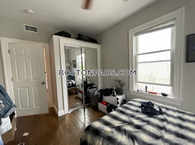 Cambridge 2 Bed, 1 Bath Unit  Inman Square - $3,525 No Fee