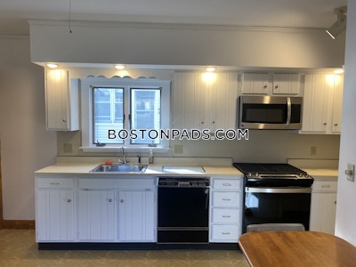 Somerville 6 Beds 2 Baths Tufts  Tufts - $7,800