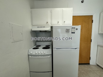 Brookline 2 Beds 1 Bath  Coolidge Corner - $3,540 No Fee