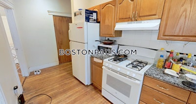 Allston 3 Beds 1.5 Baths Boston - $3,150