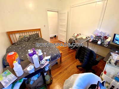 Mission Hill 3 Beds 2 Baths Boston - $4,400