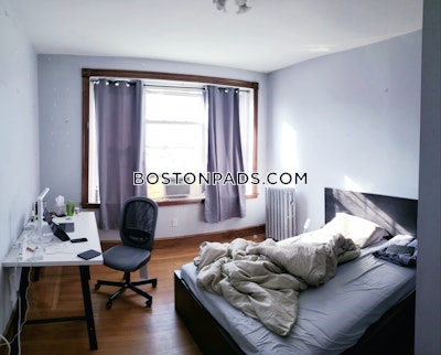 Brookline Apartment for rent 3 Bedrooms 2 Baths  Boston University - $4,100