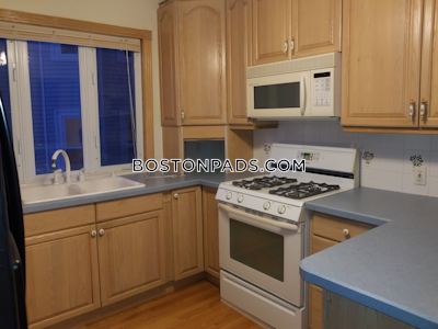 Somerville Apartment for rent 3 Bedrooms 1 Bath  Tufts - $3,250