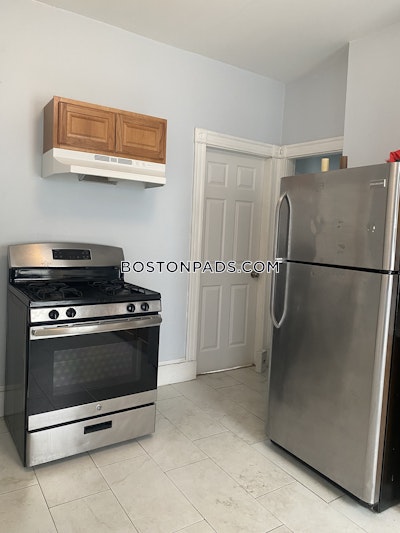 Dorchester Apartment for rent 4 Bedrooms 1 Bath Boston - $2,800 No Fee