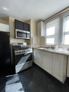 Somerville Apartment for rent 1 Bedroom 1 Bath  Union Square - $2,500