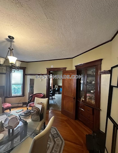 Roslindale Apartment for rent 4 Bedrooms 1 Bath Boston - $2,900